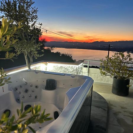 Appartement Duplex Rosas Avec Terrasse Magnifique Jacuzzi Vue Mer Ngoại thất bức ảnh