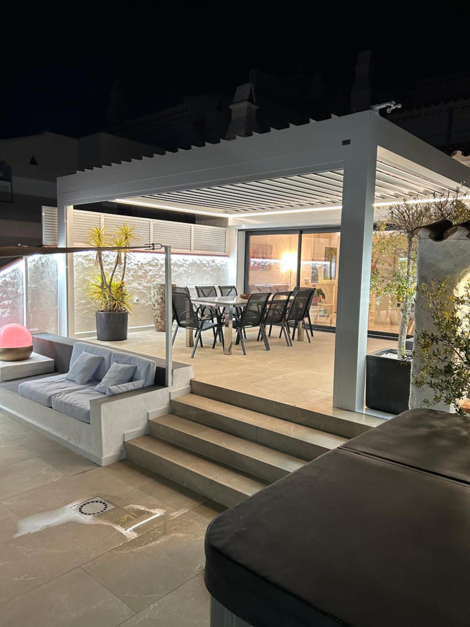 Appartement Duplex Rosas Avec Terrasse Magnifique Jacuzzi Vue Mer Ngoại thất bức ảnh